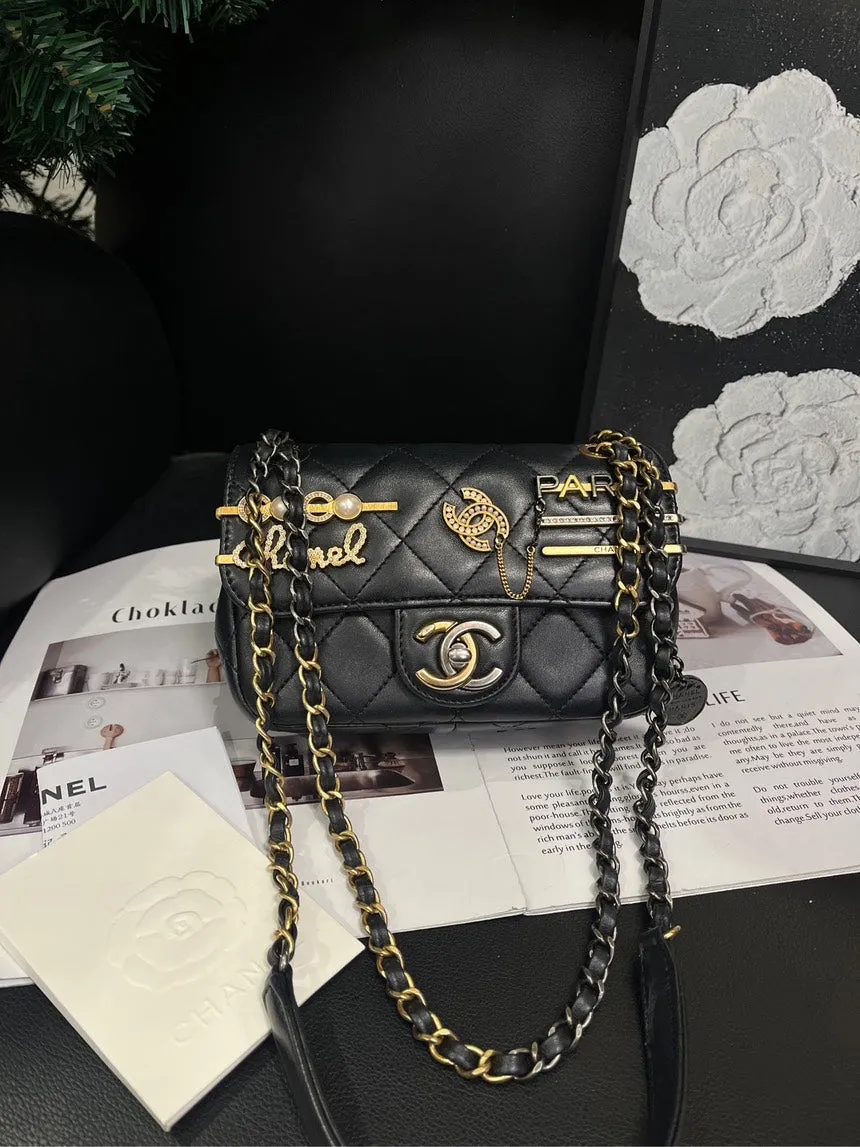 Chanel 22C Black Gold Badge Crossbody Bag Medium