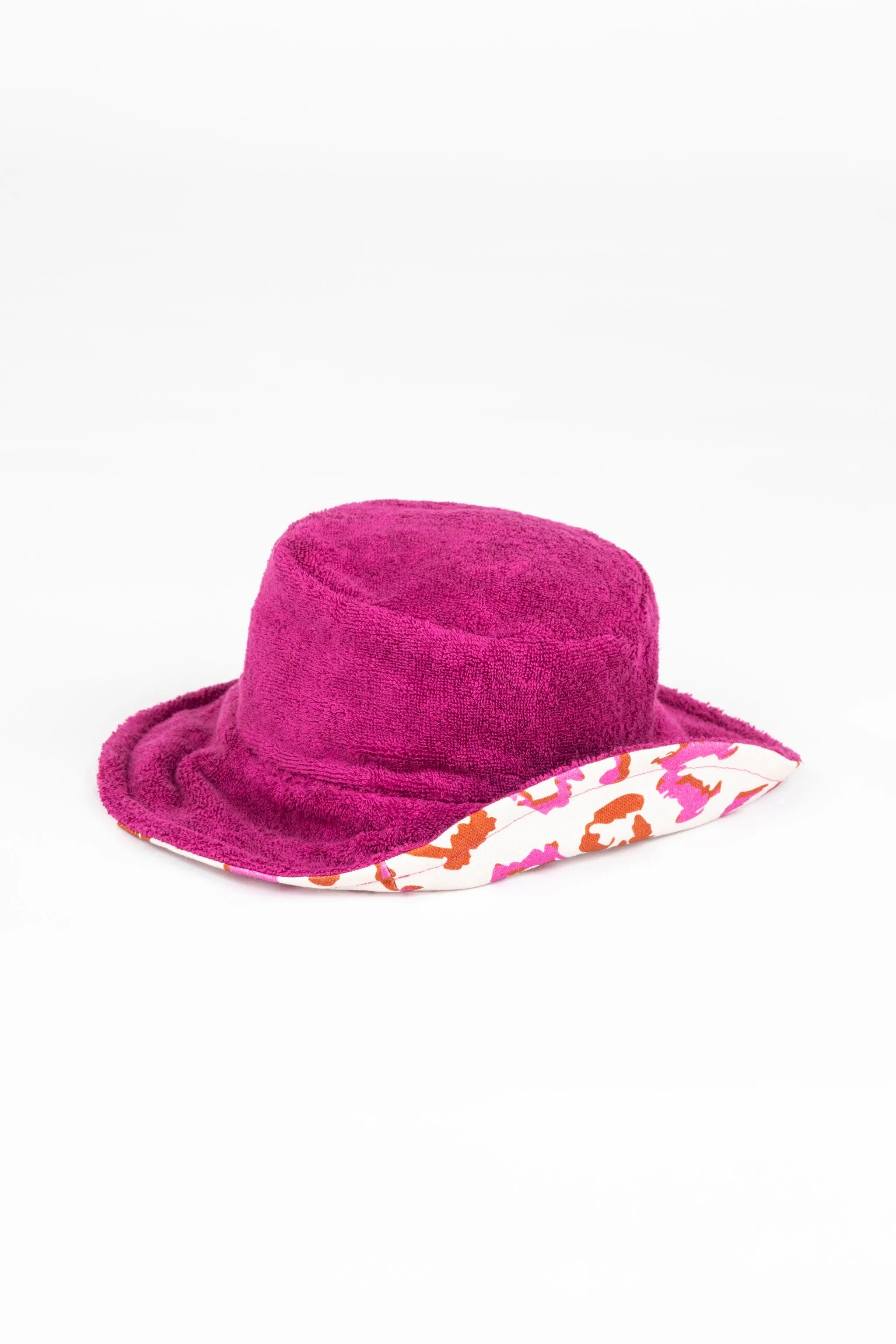 Jaguar Cherry | Hat