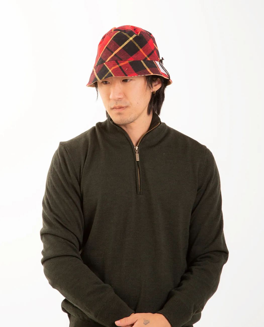 No. 72 Reversible Bucket Hat Red Multi