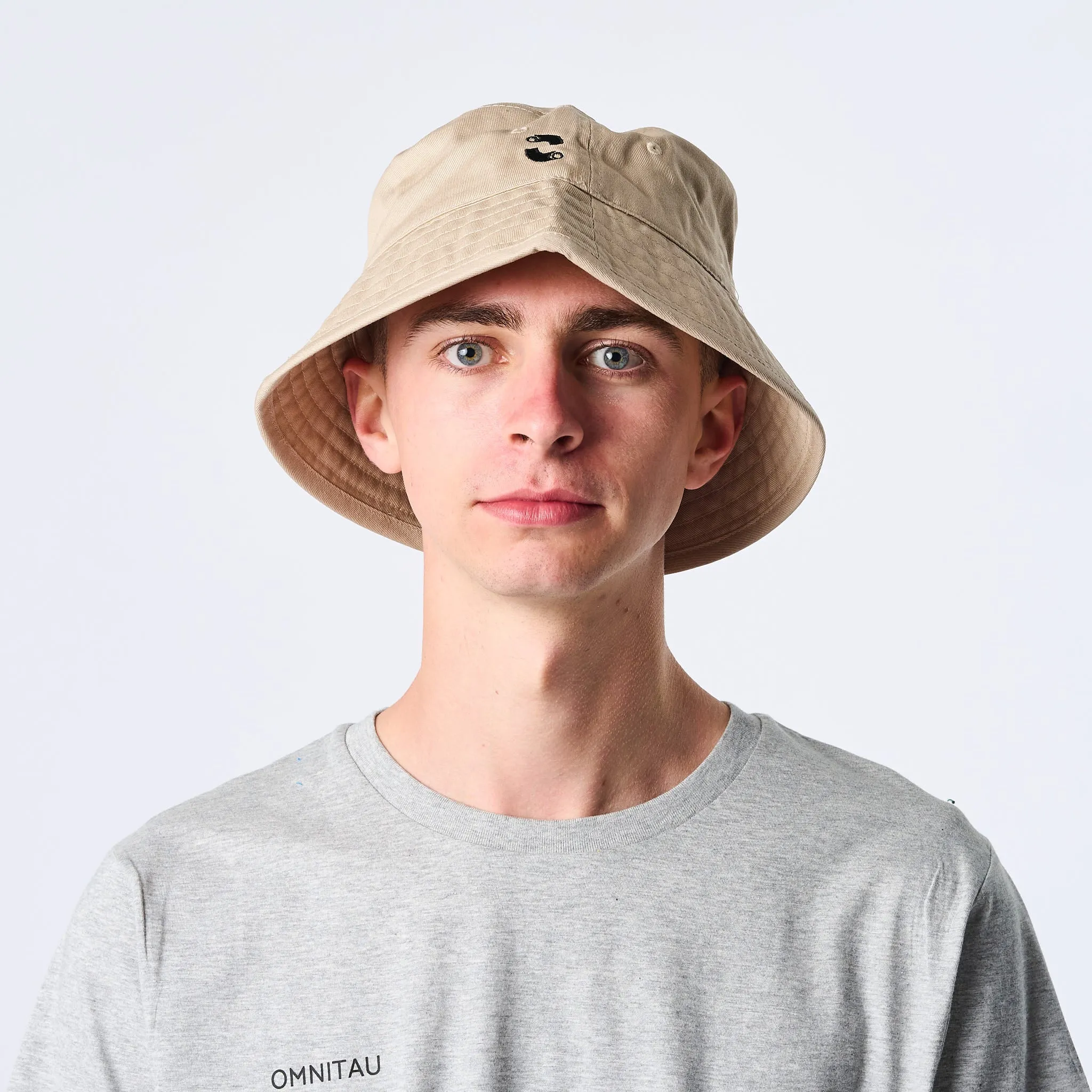 Omnitau Team Sports Organic Cotton Bucket Hat - Cream