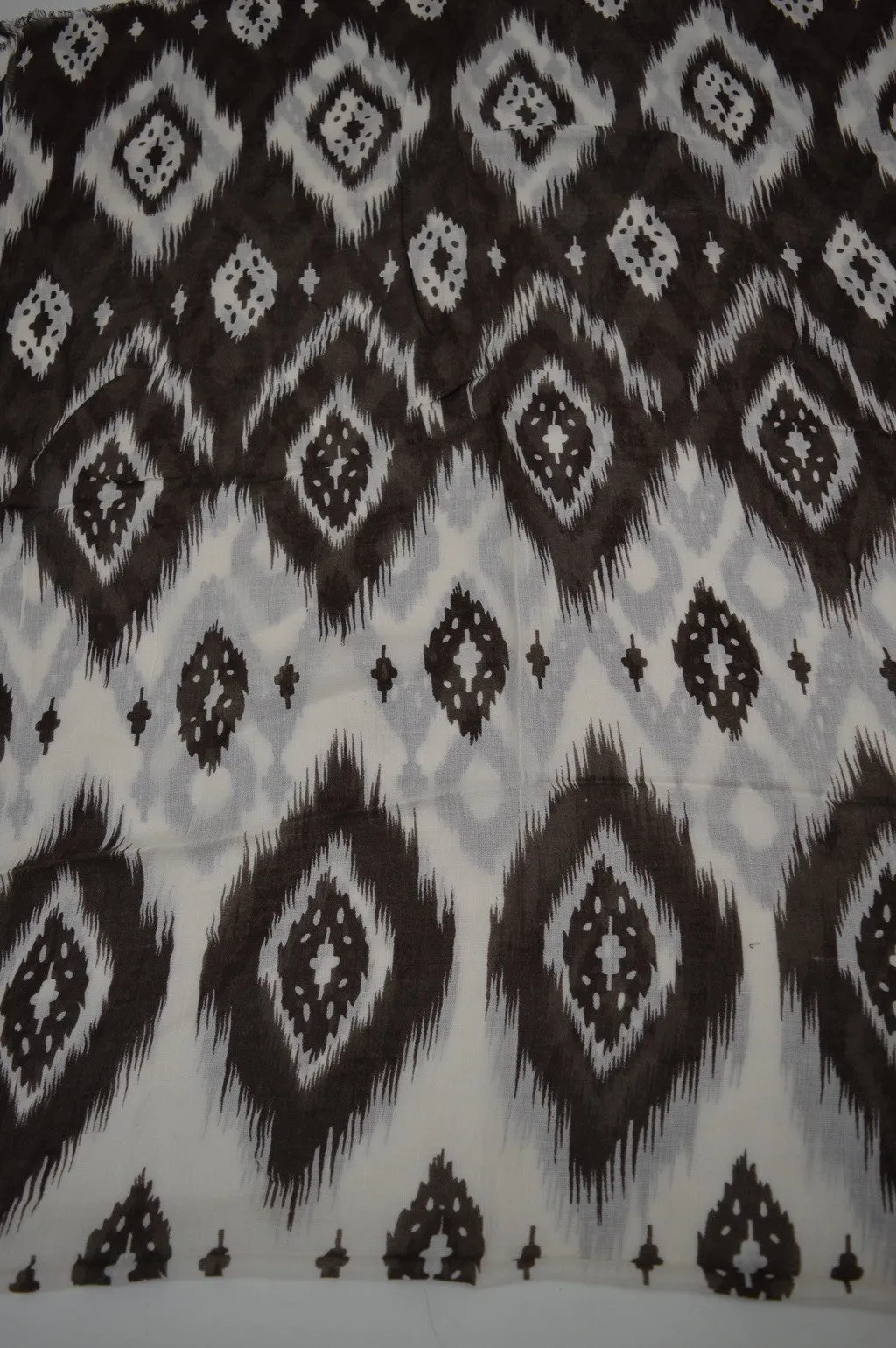 Shawl Scarf Head wrap Sarong Ethnic Print